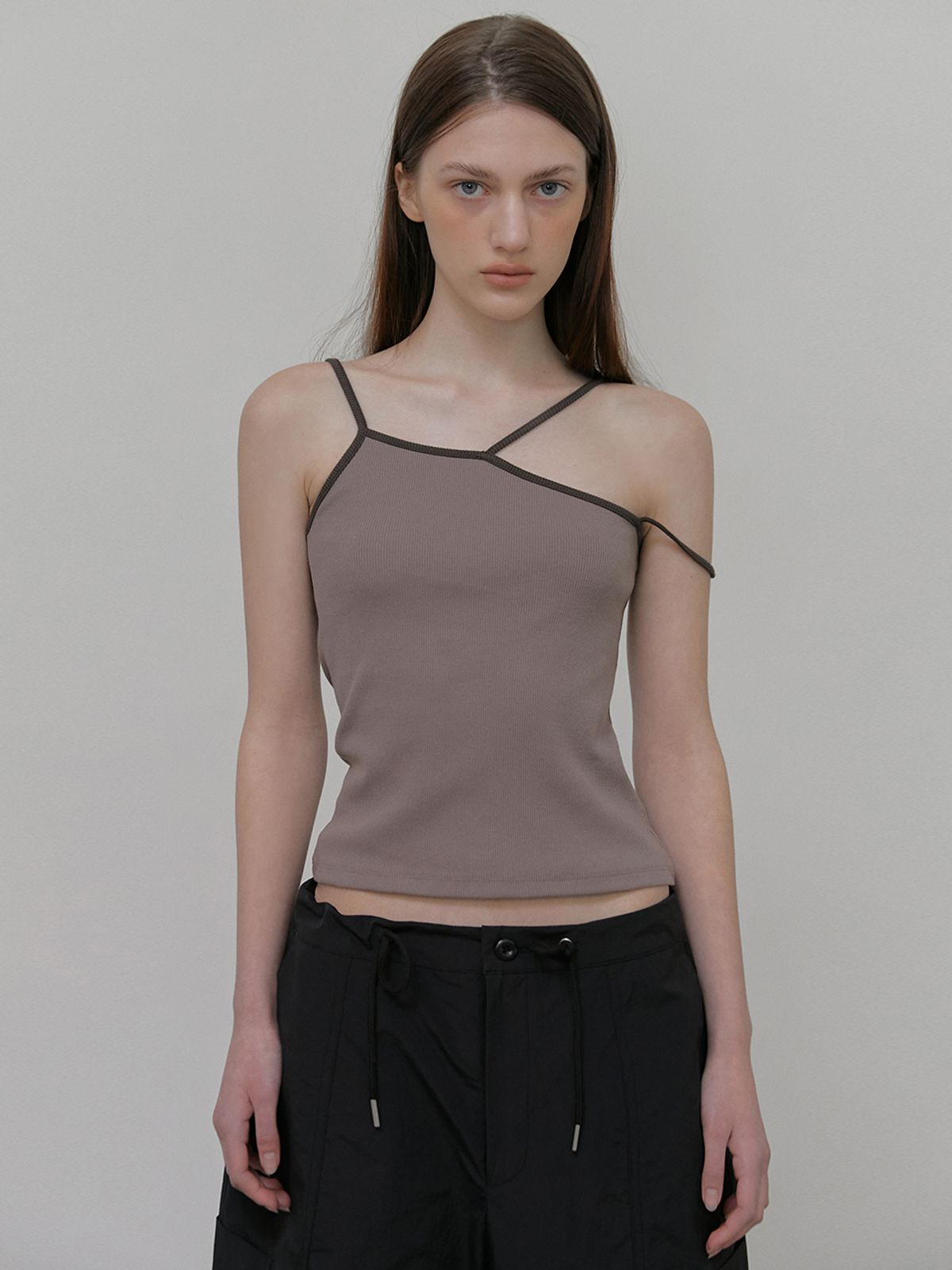 에트몽(ETMON) Unbalanced Strap Sleeveless Top, Charcoal Brown