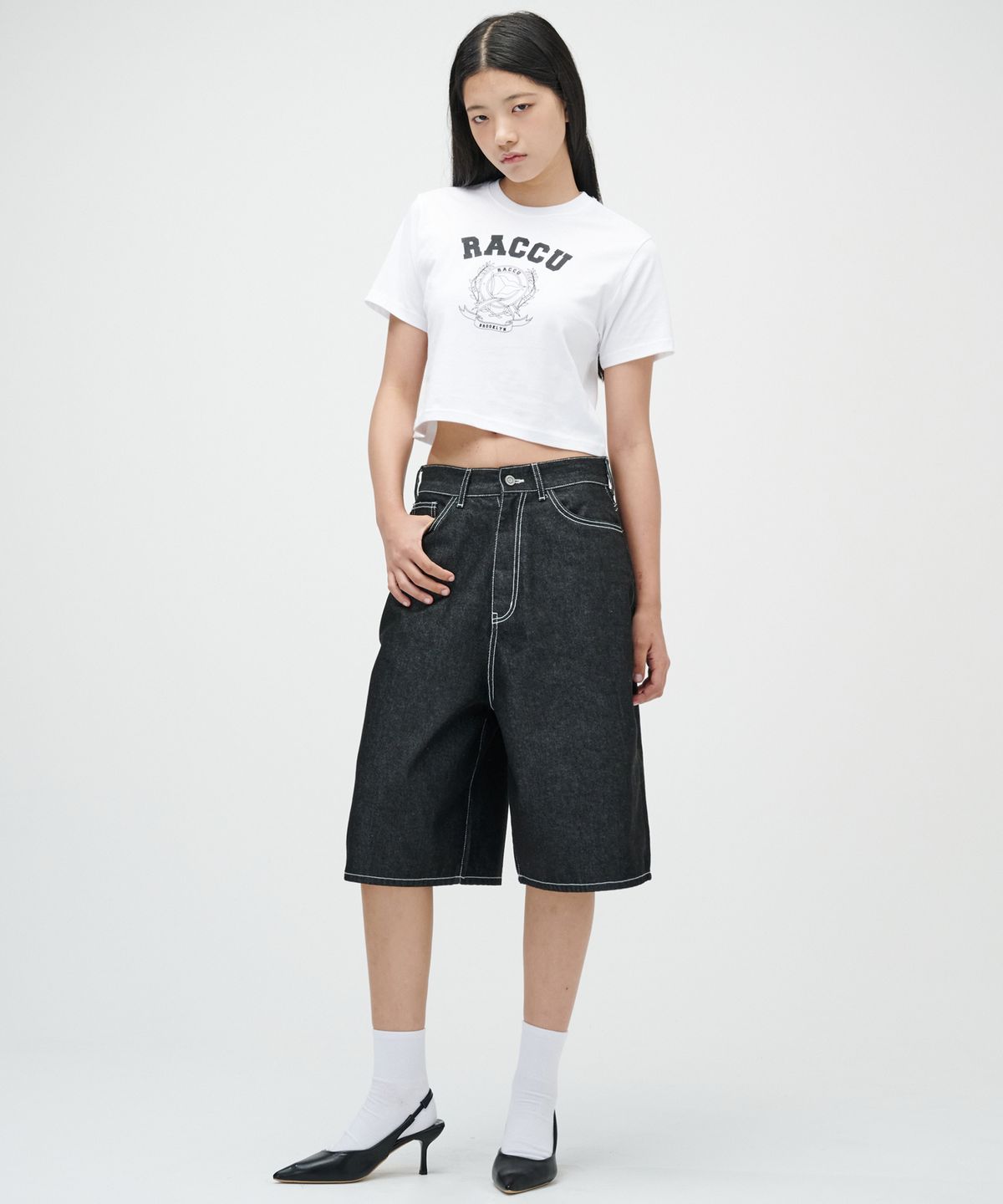 테이크이지(TAKEASY) (우먼스) 버뮤다 데님 8부 팬츠 (인디고블랙)