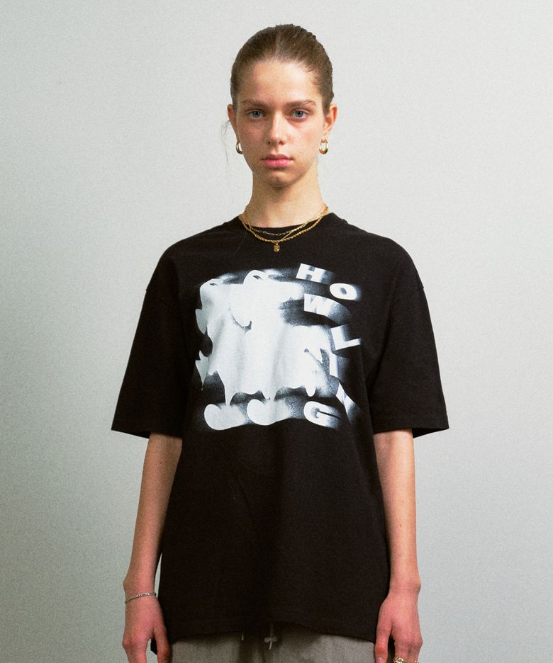 RUNNING HOWLING TEE [BLACK]