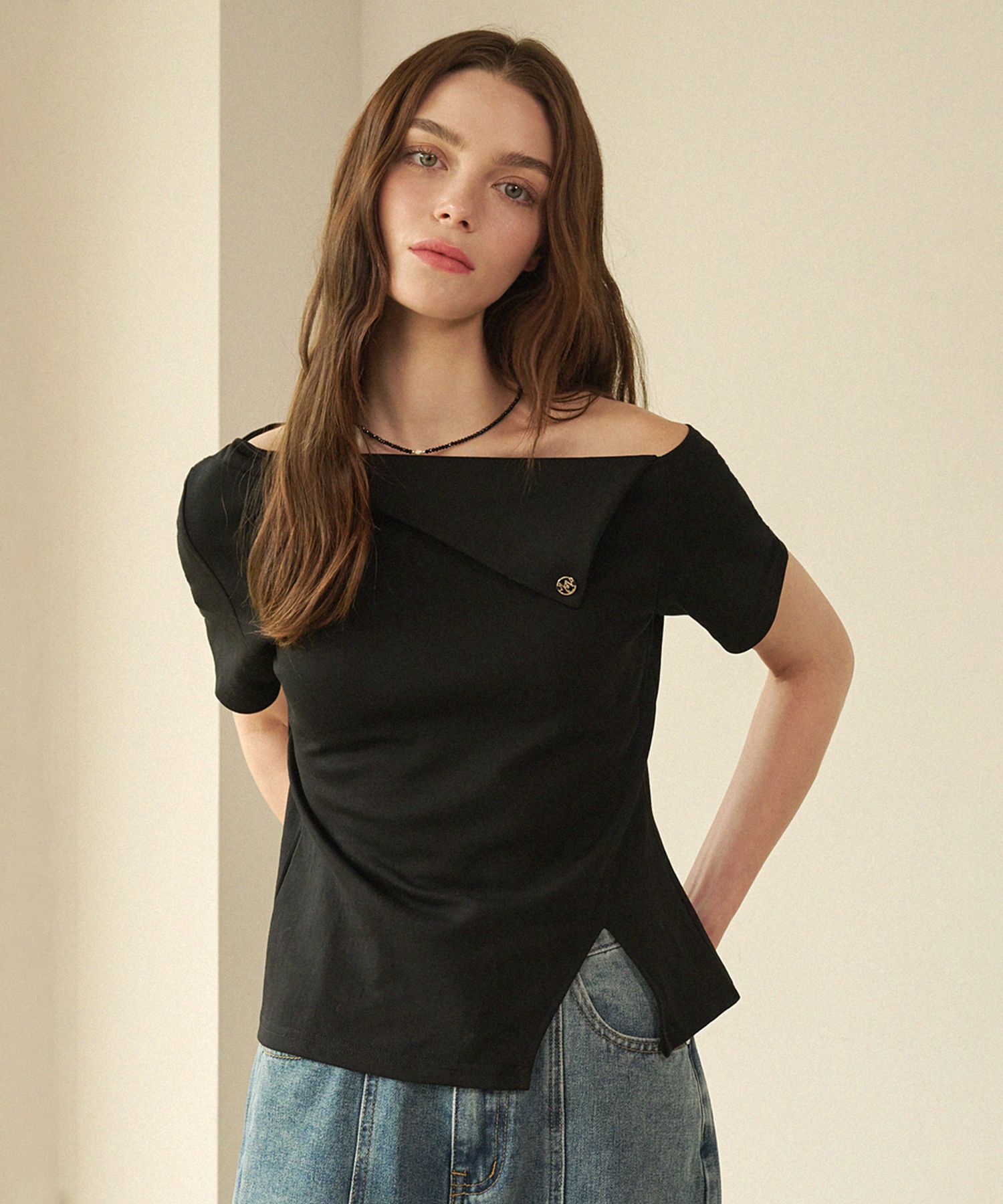 MUSINSA公式 | MICANE オブジェンティ ワンショルダーTシャツ