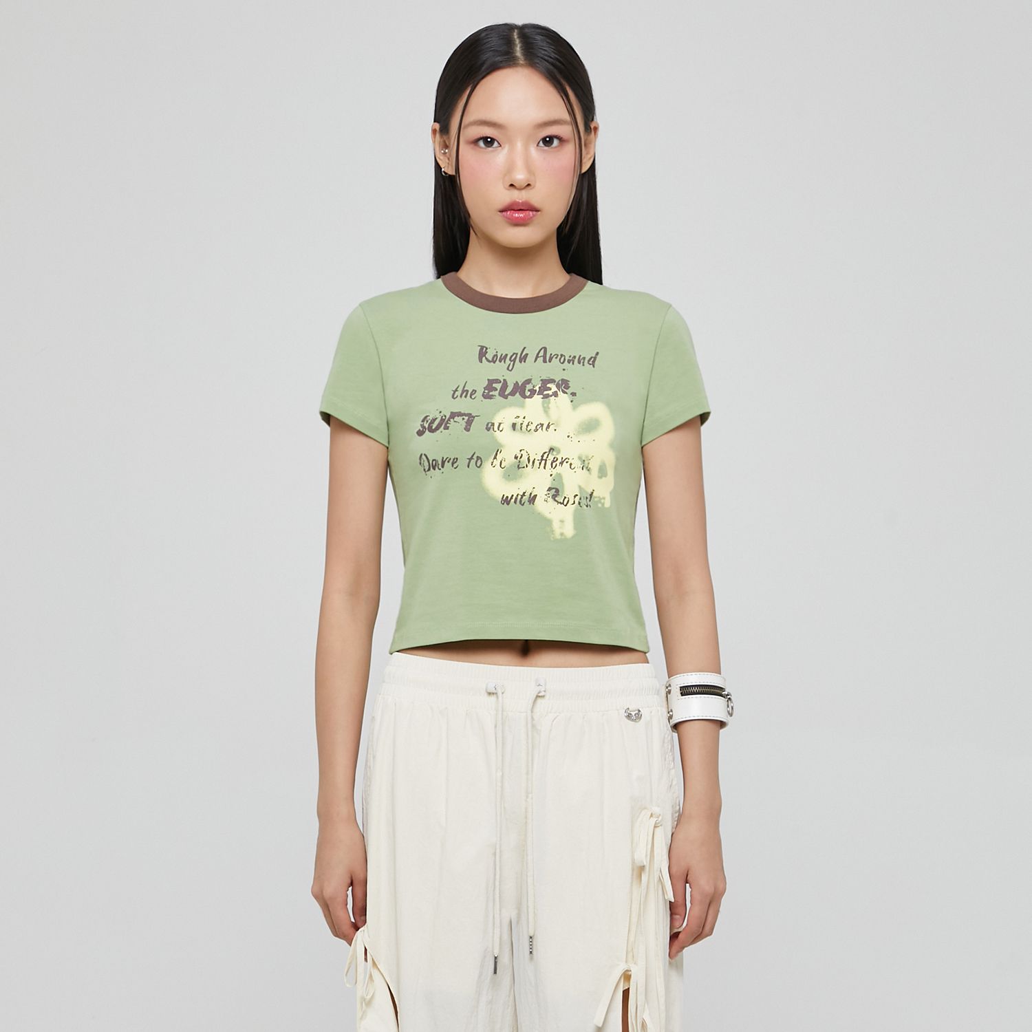 [LALAFOX]FLOWER PAINTING CROP T-SHIRT /追跡付 라라폭스(LALAFOX) FLOWER PAINTING CROP T-SHIRT GREEN