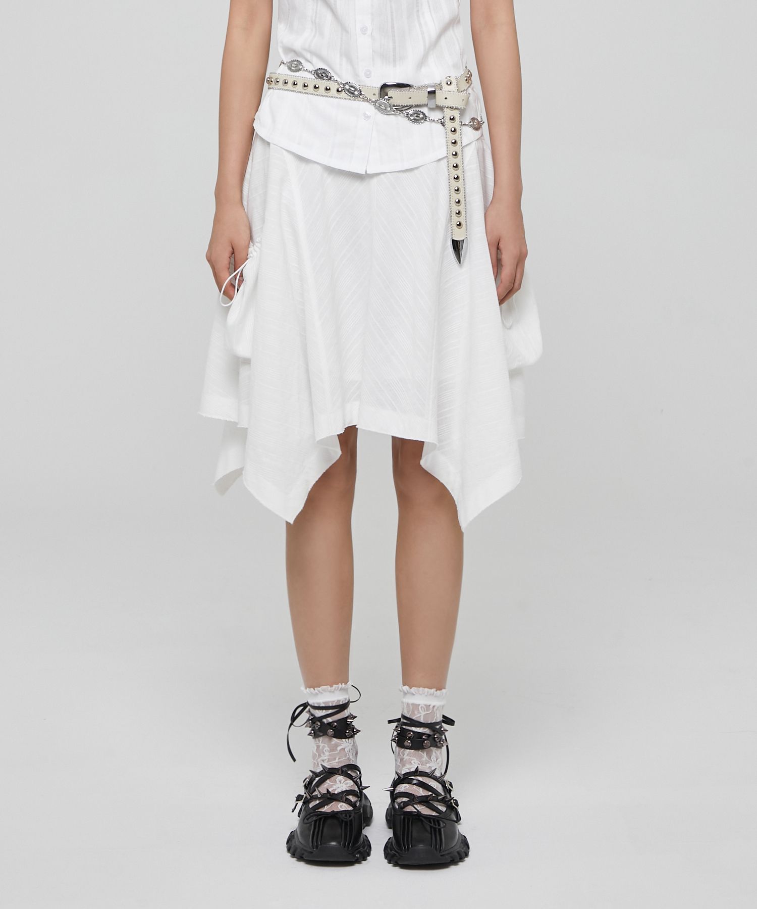 MUSINSA | LALAFOX UNBALANCE FLARE STRING POCKET SKIRT Flare