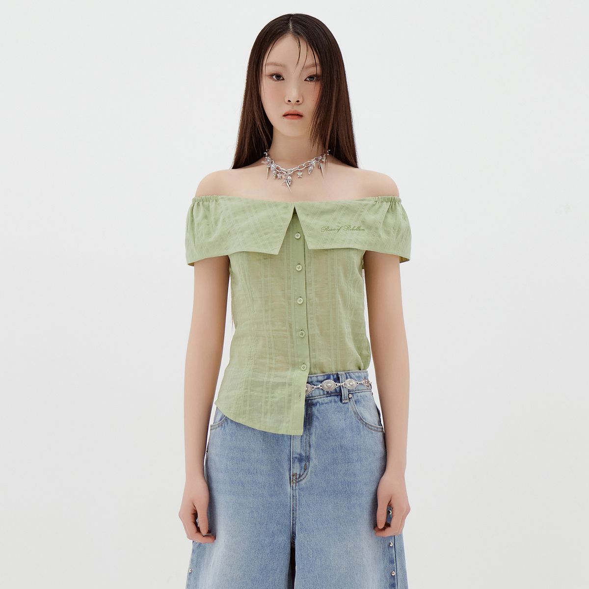 라라폭스(LALAFOX) OFF-SHOULDER BLOUSE LIGHT GREEN BQ2WB003