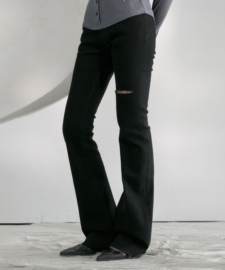 Line Cutting Bootscut Pants BLACK