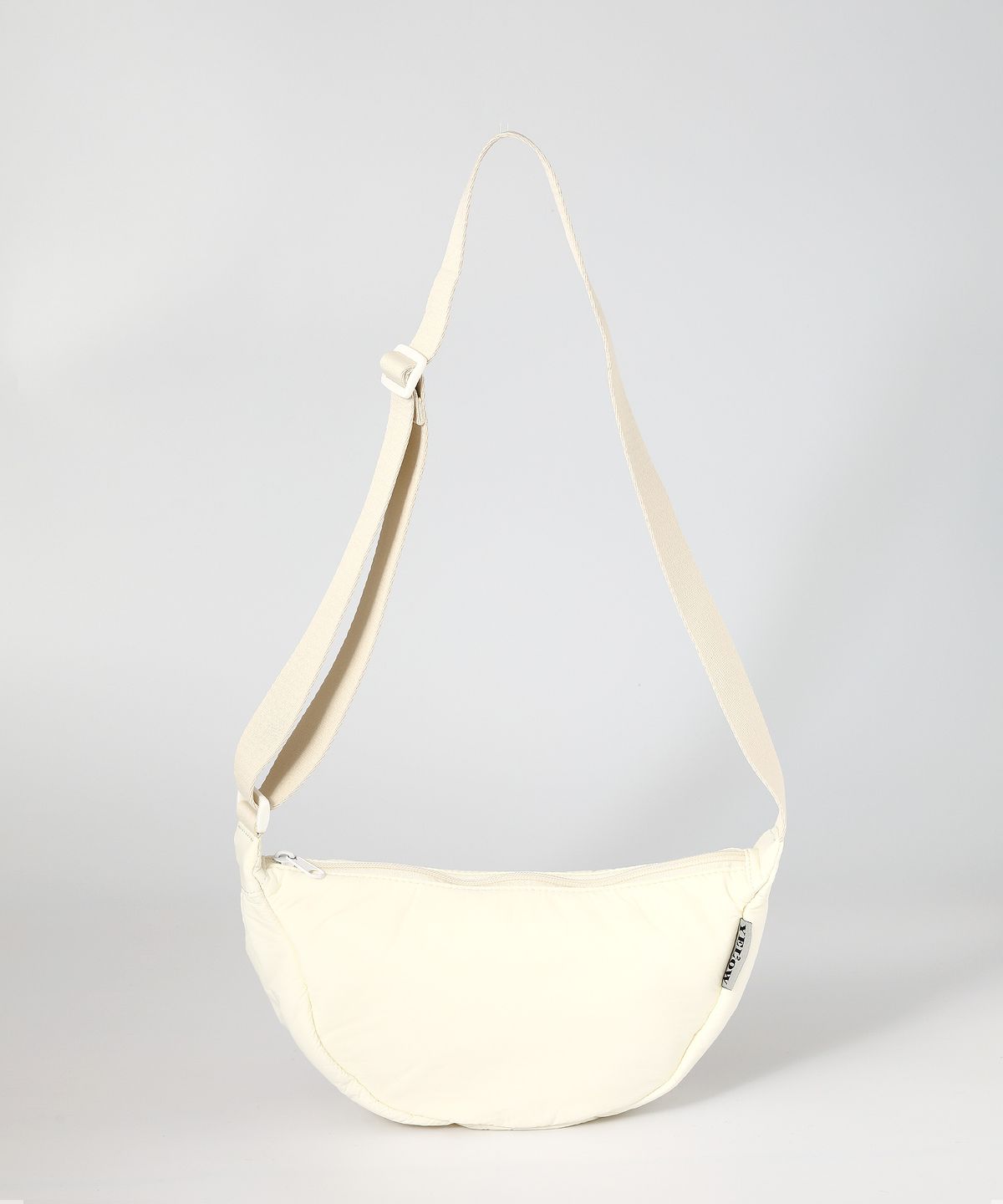 옐로우스톤(YELLOWSTONE) Light Half Moon Hobobag - Ivory
