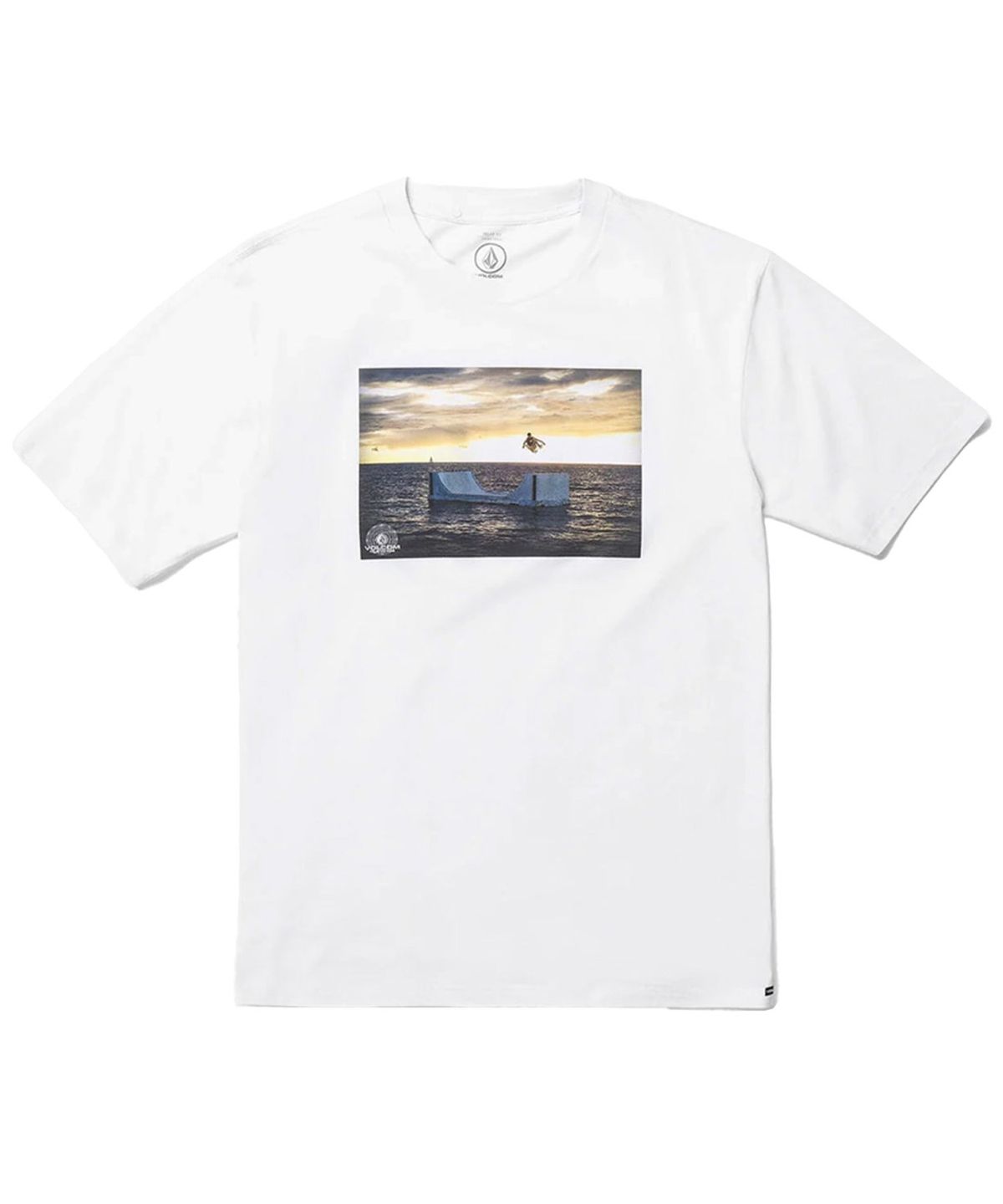 볼컴(VOLCOM) TTT 포스터 반팔 티셔츠(화이트)