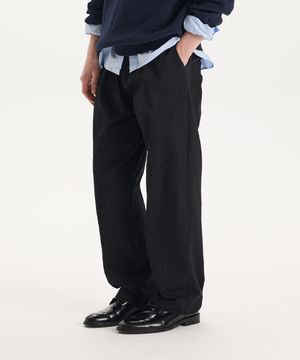 딥 원 턱 코튼 팬츠 (블랙)