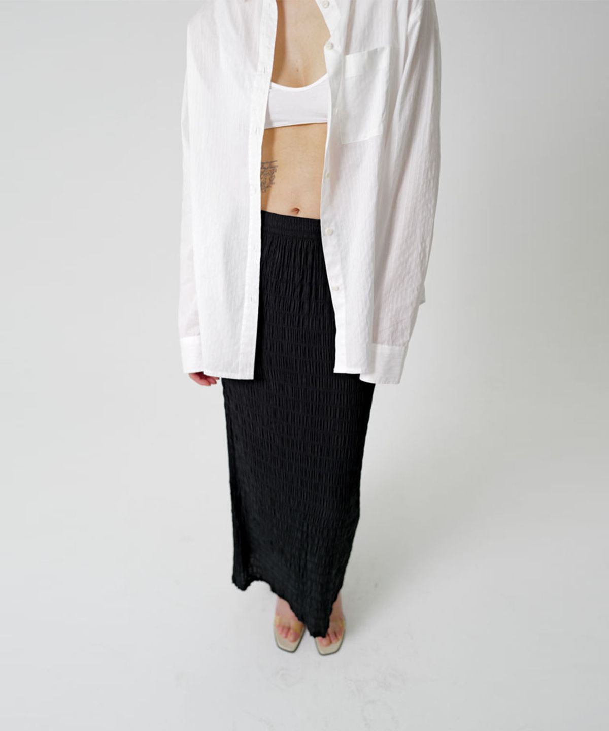 수수무(SUSUMU) WAVE LONG SKIRT - black
