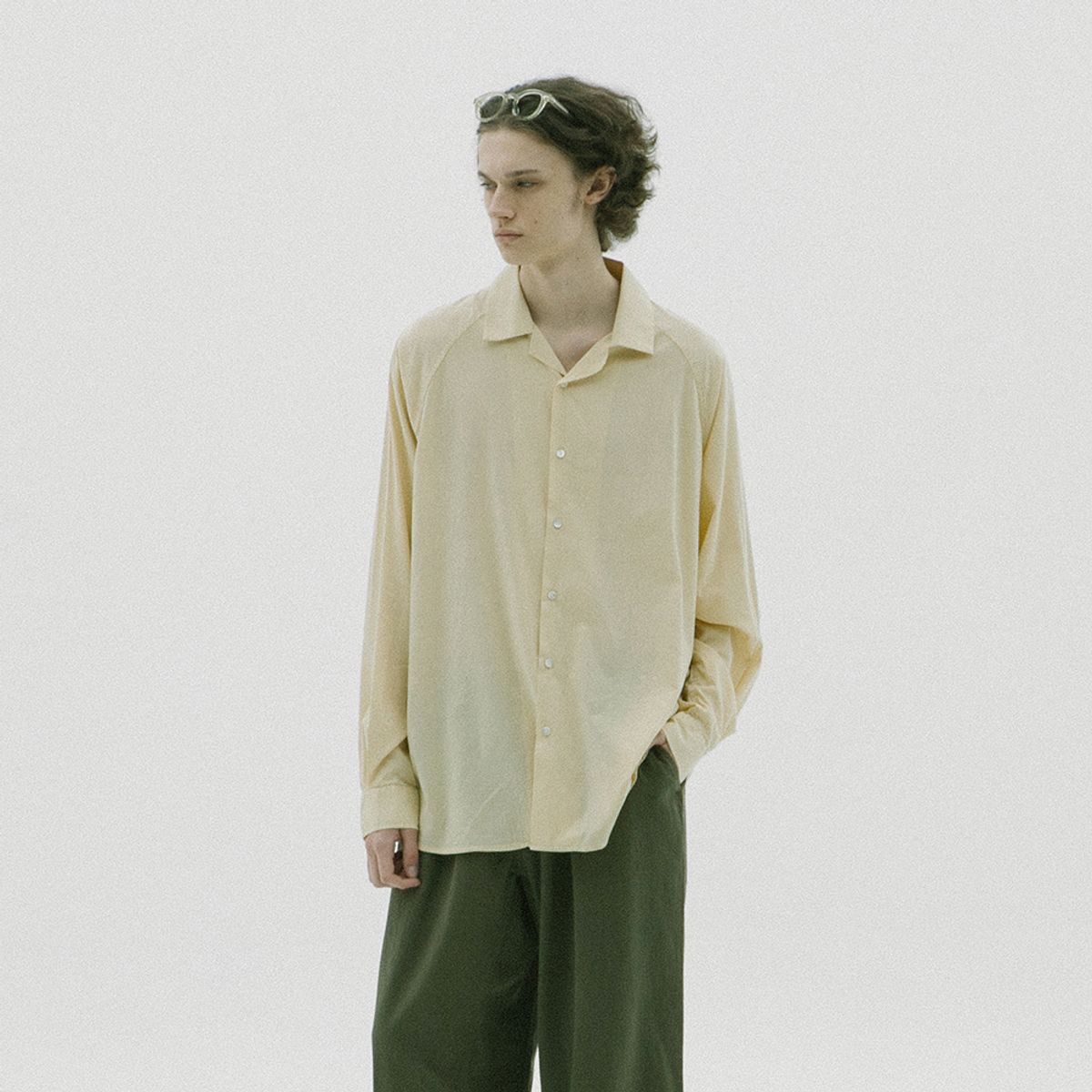 르라레(LELALES) 뱀부 레글런 셔츠 -옐로우베이지