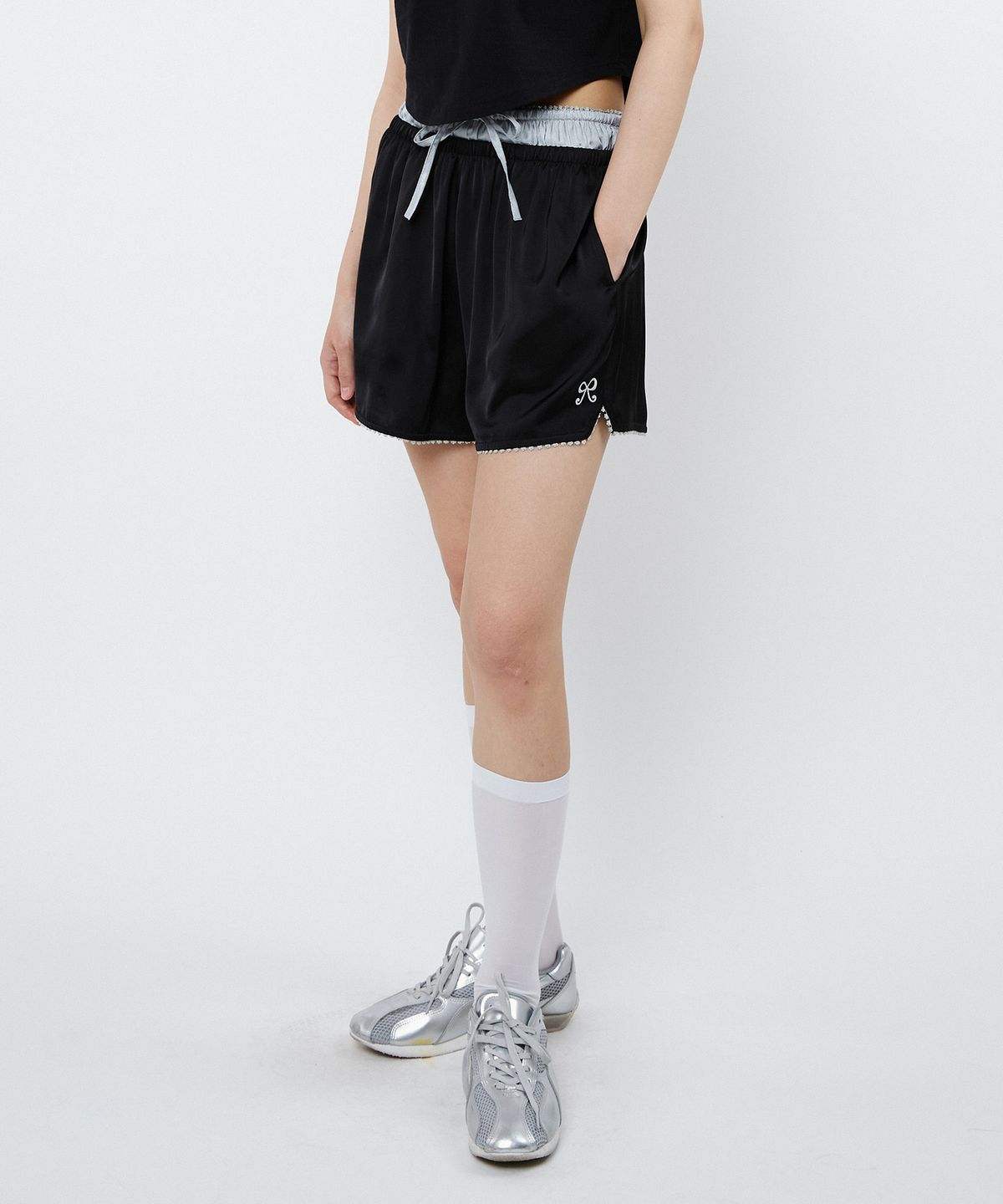 핍펫(PIPPET) Satin Layered Shorts (black)