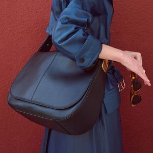 파사드 누베(Facade Nube) 크로스 42_RCBRX24144BKX