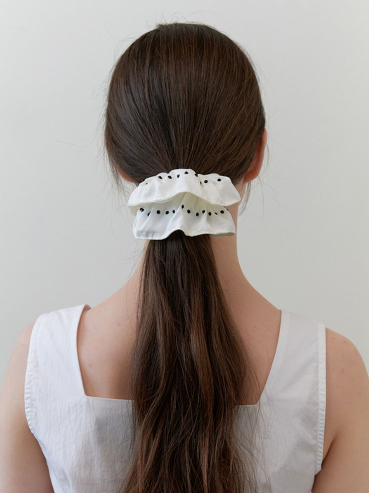 카인더베이비(KINDABABY) stud line scrunch - off white (3color)