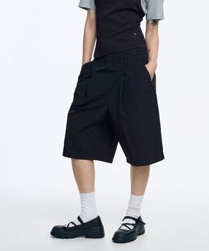 나일론 원턱 버뮤다 쇼츠  블랙