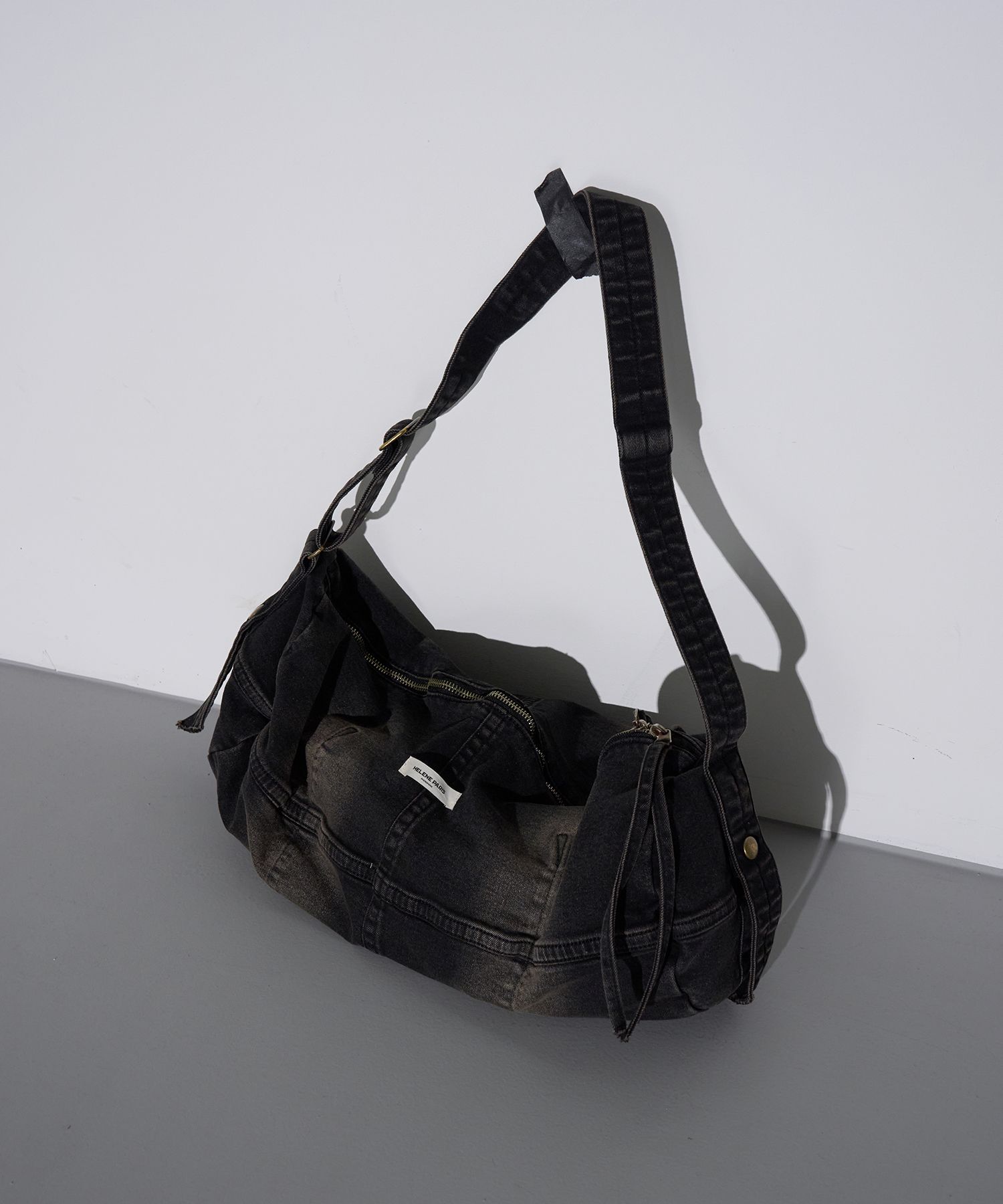 Shop Messenger & Crossbody Bags at MUSINSA