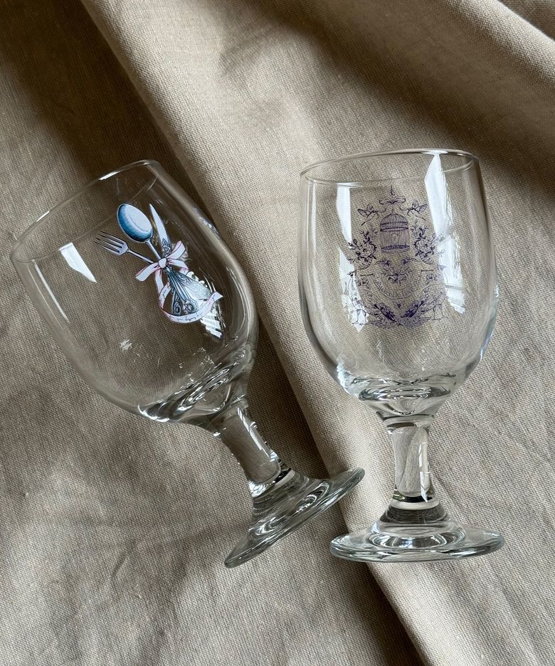 Lucirzu illustration glass (clear)