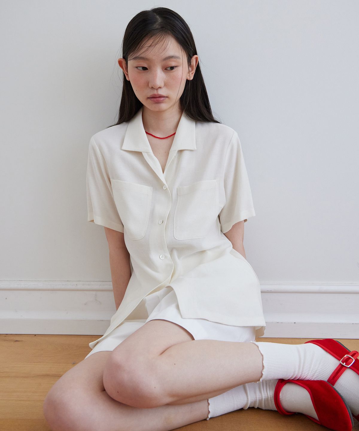 스텝어라운드(STEP AROUND) Hourglass line lapel shirt_IVORY