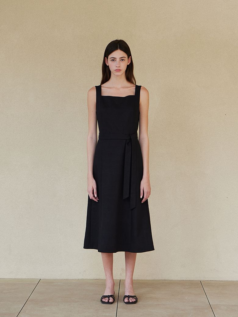 Square neck sleevless onepiece_BLACK