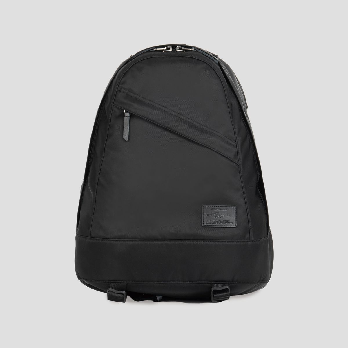 티알브이알(TRVR) Staple Travel Daypack Black