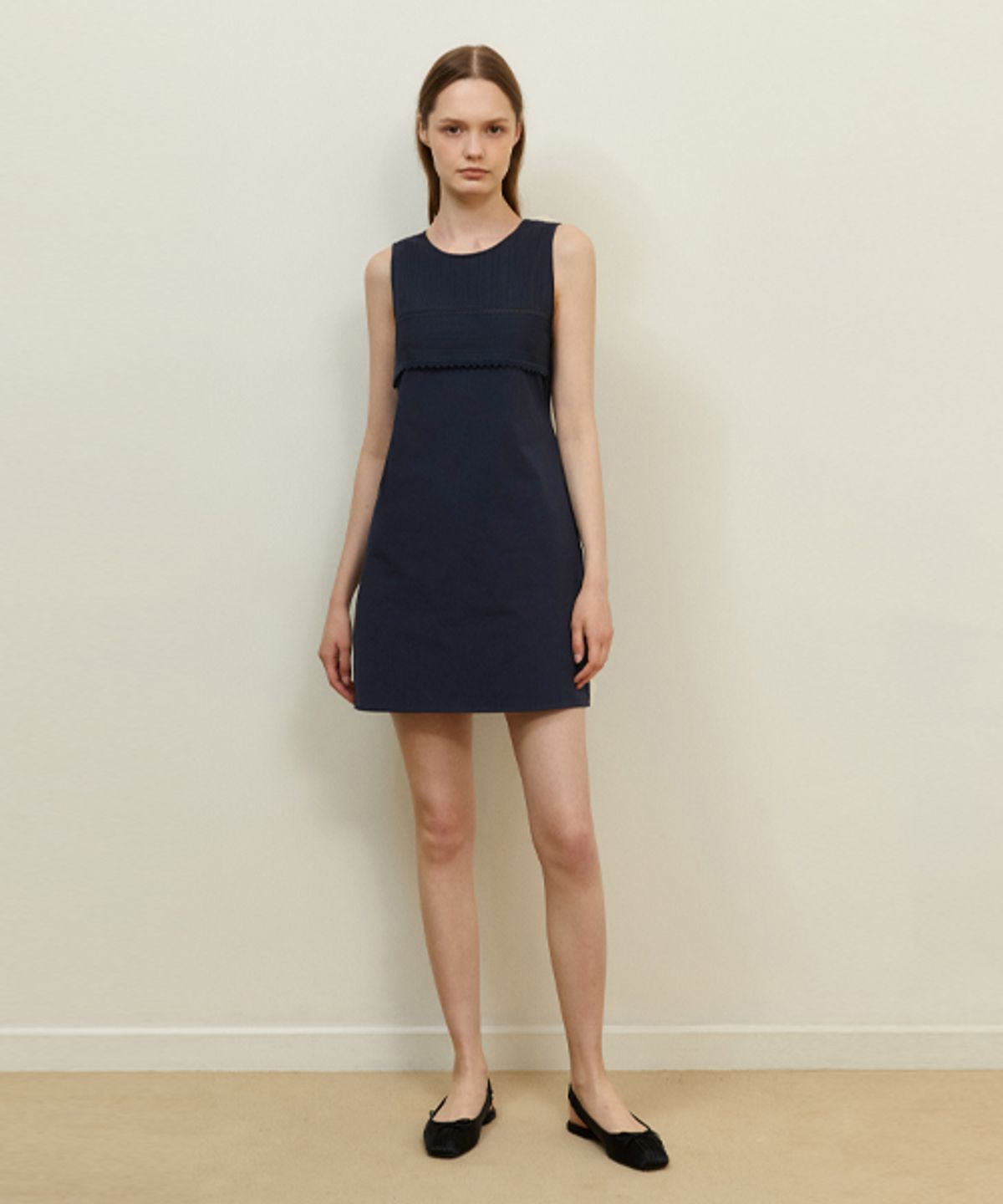 레이디 볼륨(LADY VOLUME) TORCHON LACE DRESS_NAVY