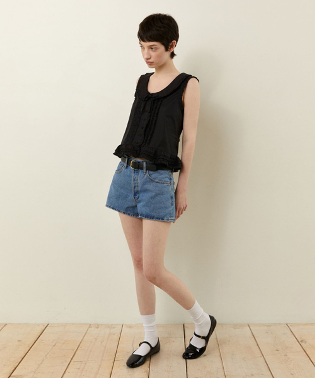 레이디 볼륨(LADY VOLUME) VINTAGE FLORAL COLLAR BLOUSE_BLACK