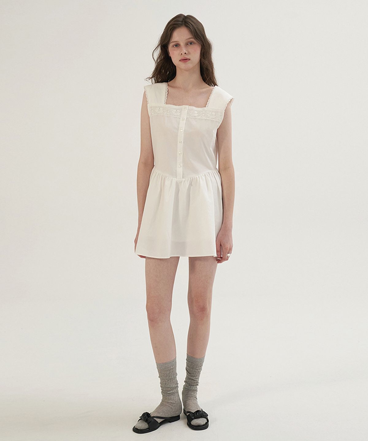 썸웨어버터(SOMEWHEREBUTTER) May Lace Mini Dress - Ivory