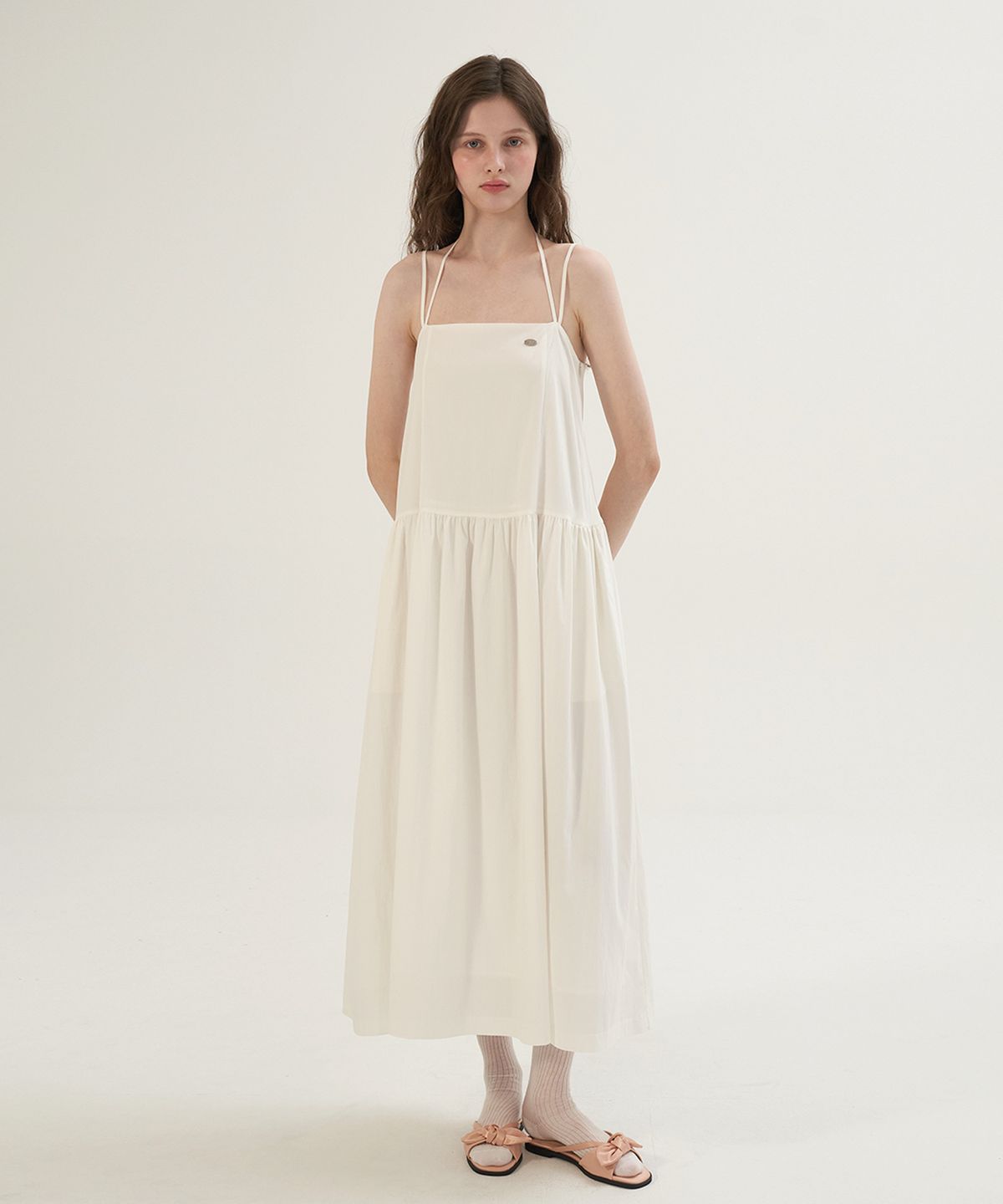 썸웨어버터(SOMEWHEREBUTTER) Halter Neck Long Dress - Ivory