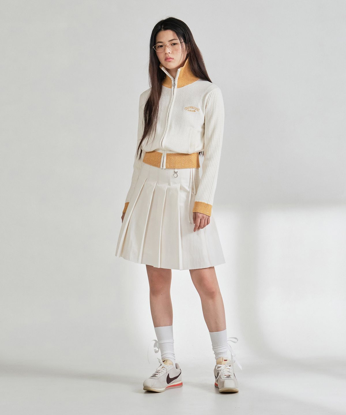 커버낫 우먼(COVERNAT WOMAN) 우먼 플리츠 미디 스커트 Ivory