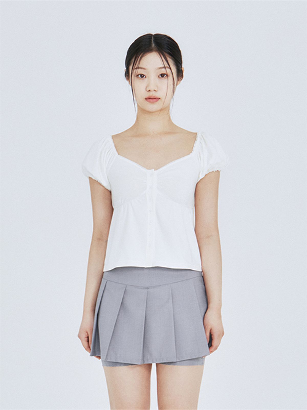 낫 유어 로즈(NOT YOUR ROSE) 샐리 티셔츠 (아이보리)