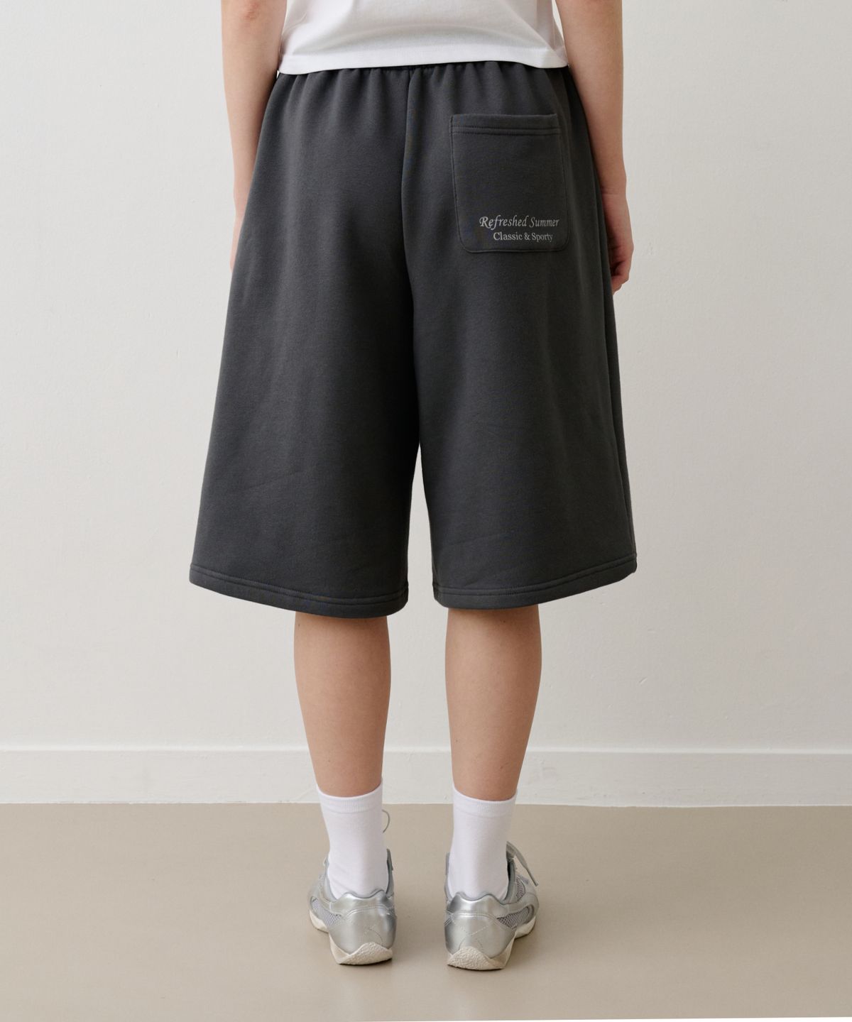 아페고 스포츠(APEGO SPORTS) Bermuda Sweat Shorts Charcoal