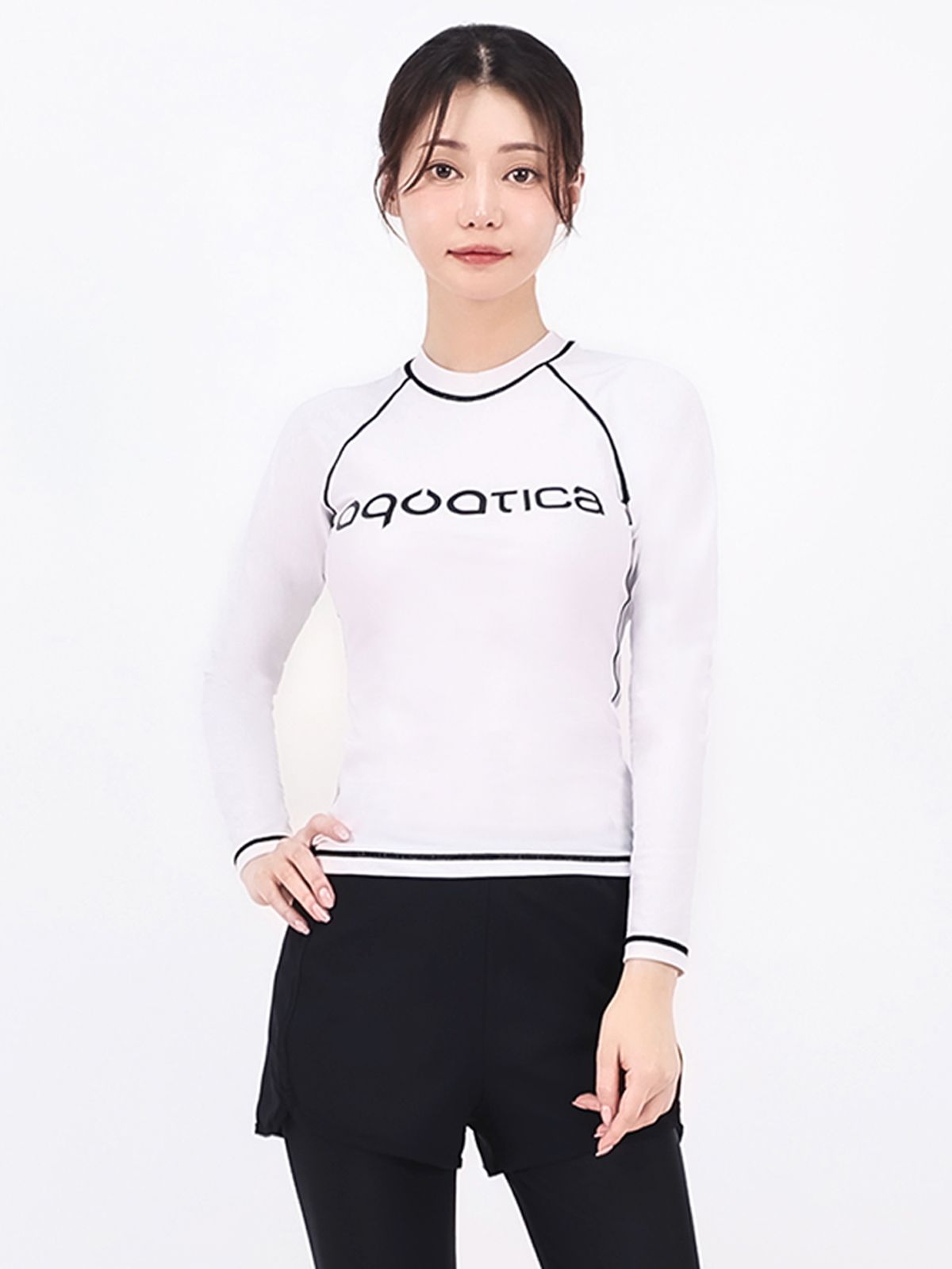 아쿠아티카(AQUATICA) 여성 래쉬가드 AQAWTS23004+WL 레깅스반바지세트