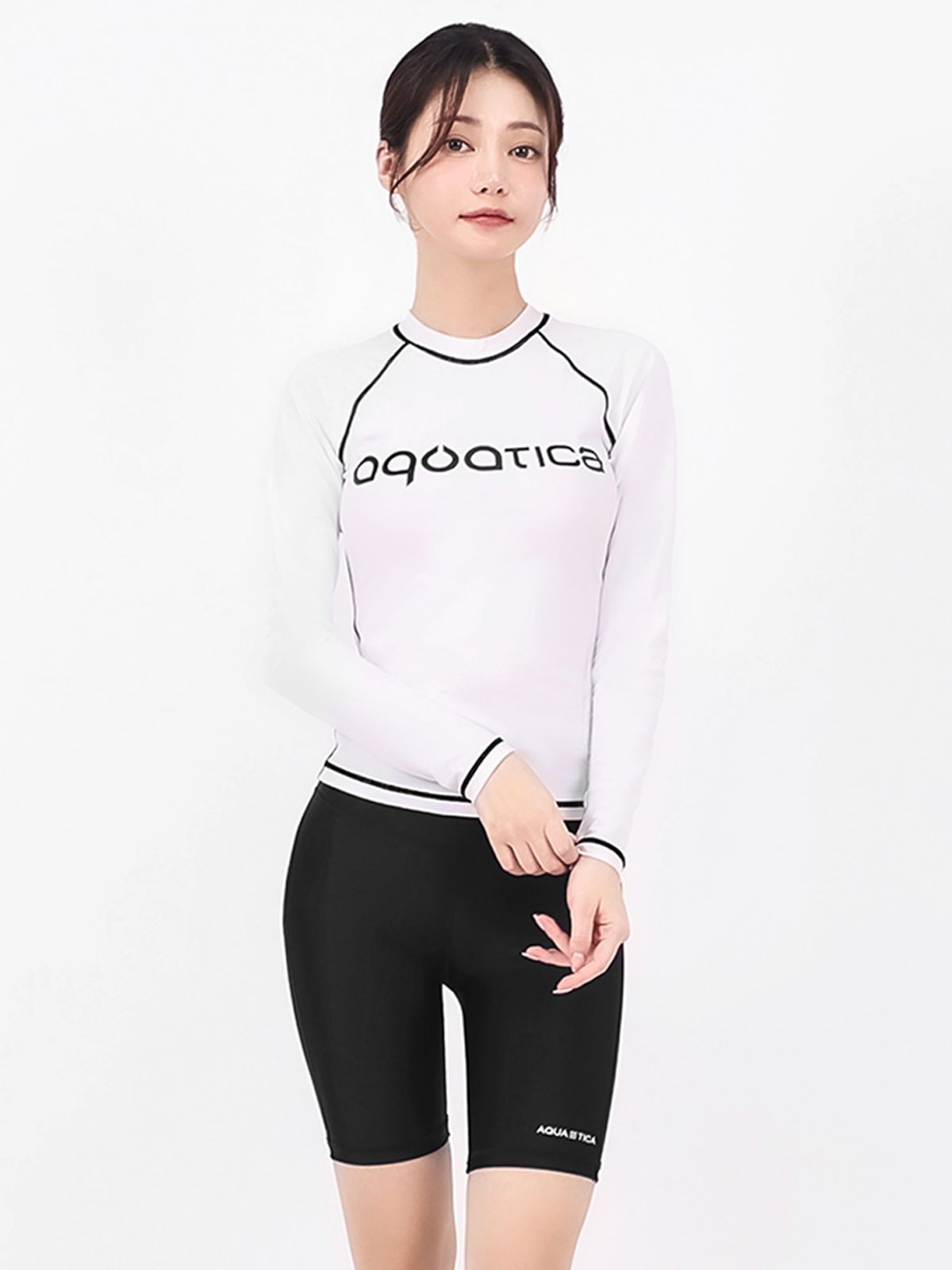 아쿠아티카(AQUATICA) 여성 래쉬가드 AQAWTS23004+하프레깅스 BK세트