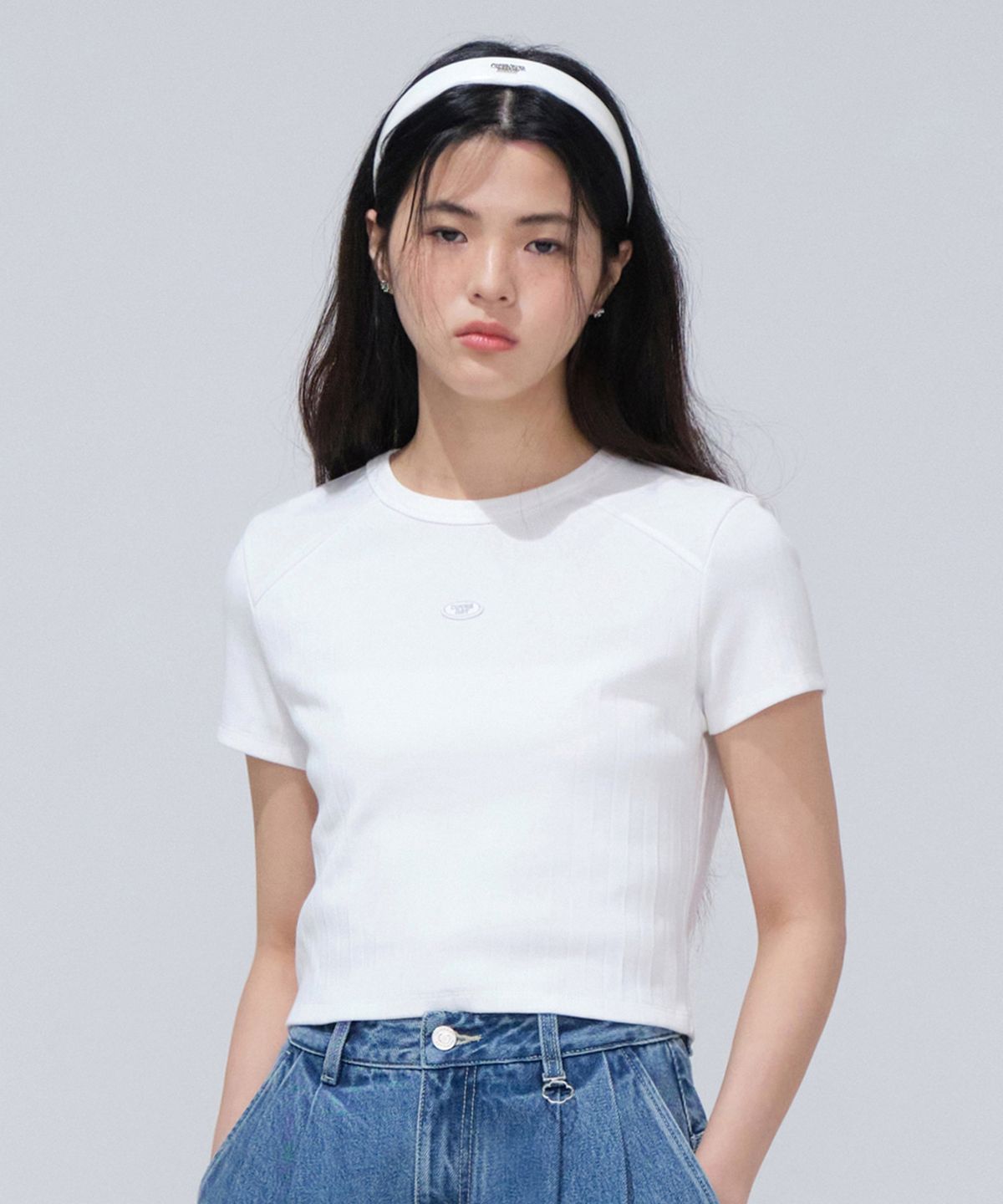 커버낫 우먼(COVERNAT WOMAN) 우먼 크롭 슬릿 티셔츠 White