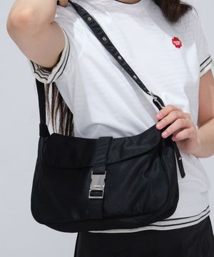 클로버하트 나일론 버클 숄더백 Black