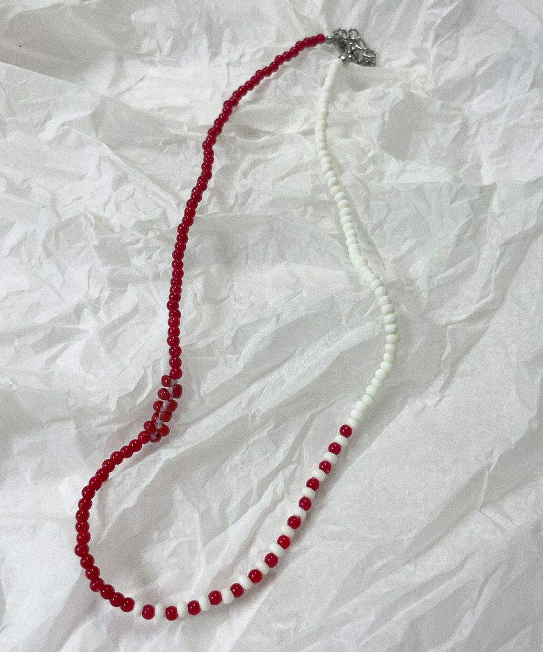 Raspberry candy beads necklace