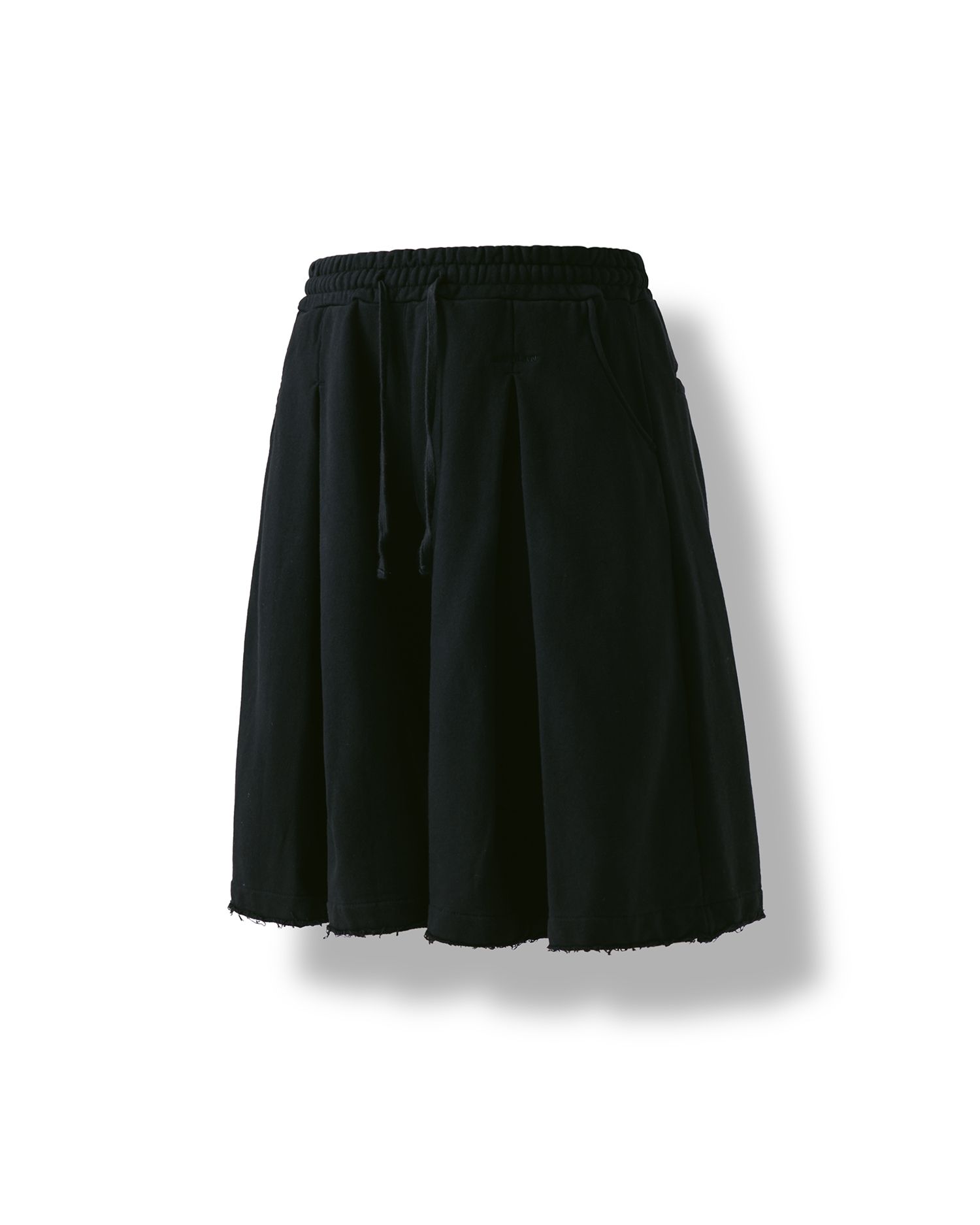 MUSINSA | ANGLAN Valley Tuck Sweat Half Pants - Black