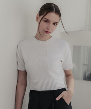 문라이트 로고 라운드넥 니트_화이트