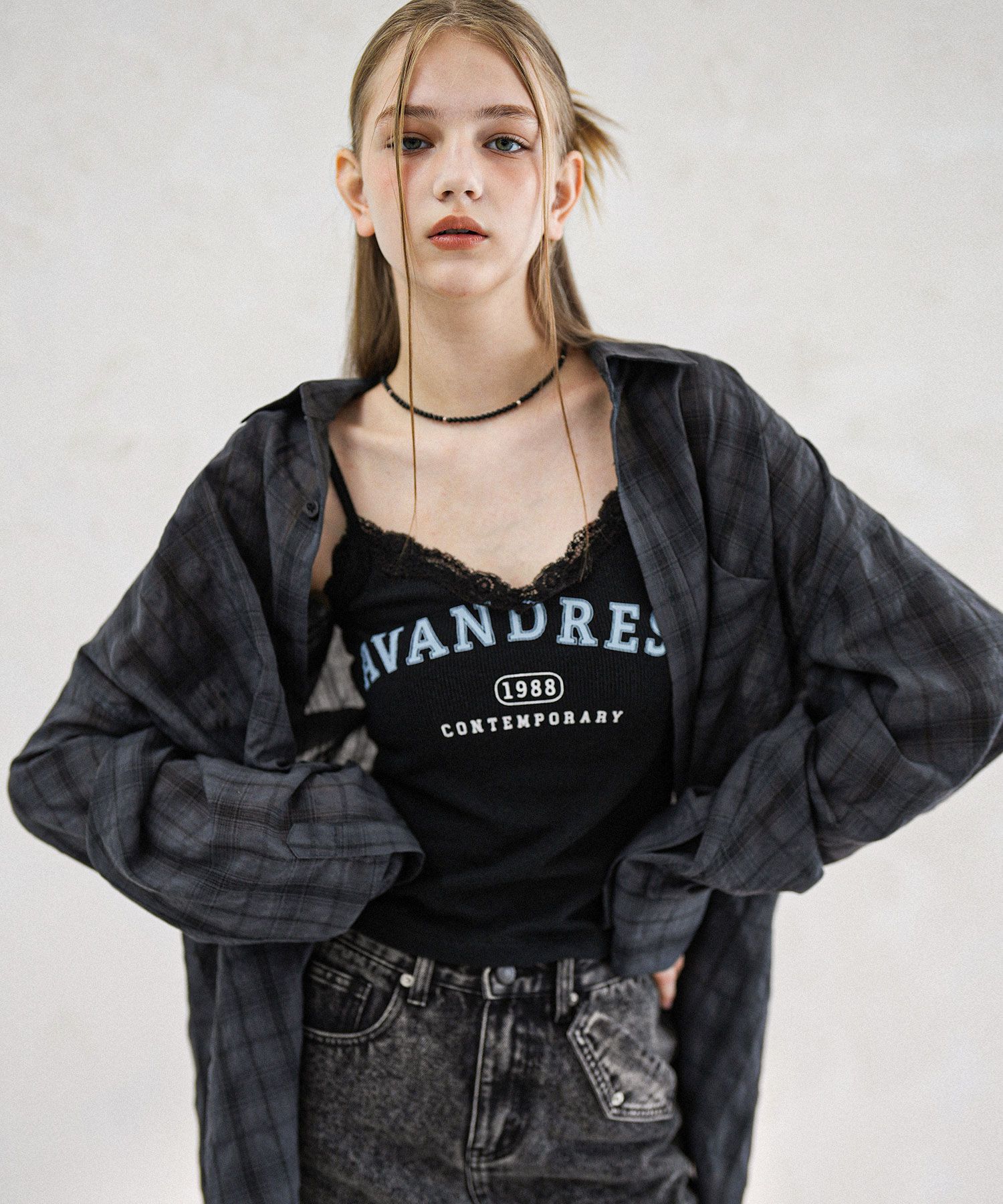 MUSINSA公式 | AVANDRESS Vintage Lace Sleeveless BLACK