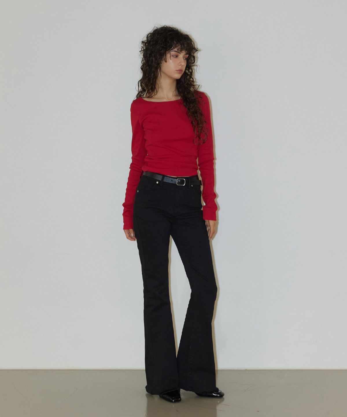 렌세(RENSE) Mid-Rise Boot Cut Pants Black
