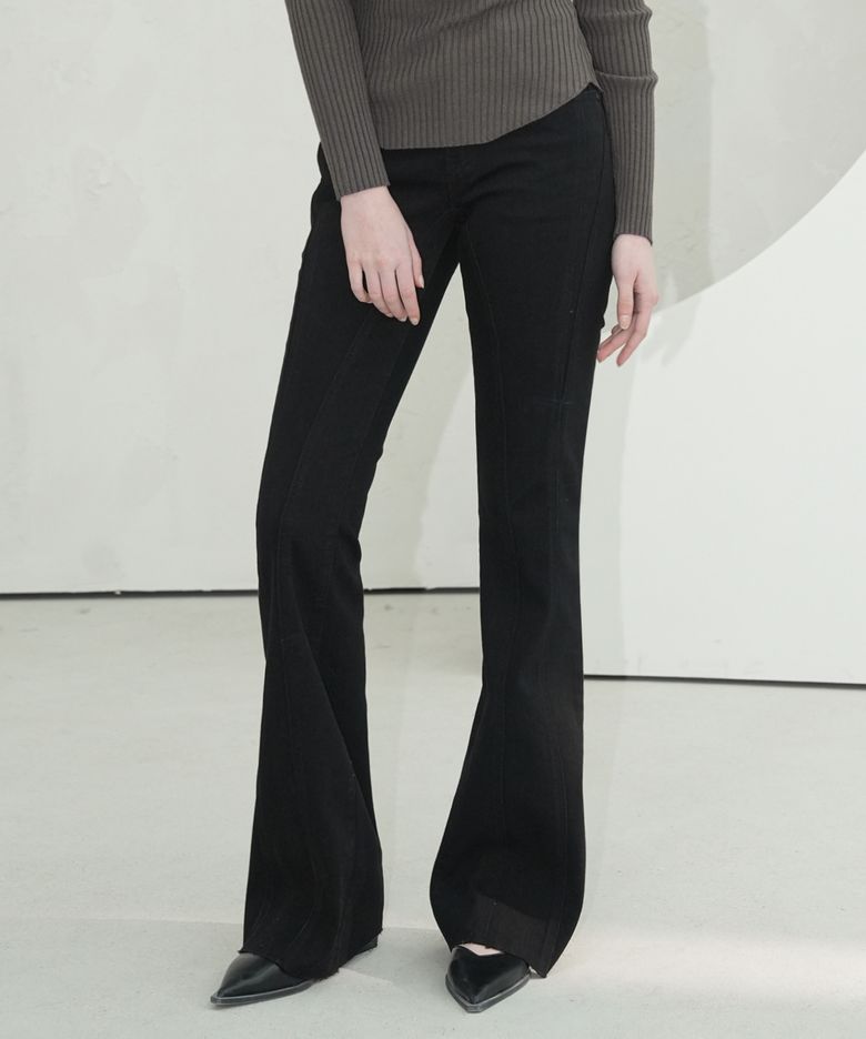 Slender Line Denim Pants BLACK