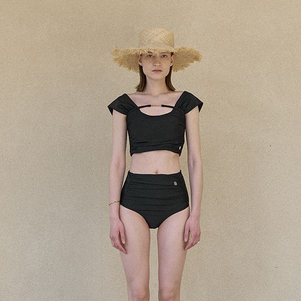 ATELIER NAIN ■ SWAN BACK STRING SWIM BRA TOP MUSINSA | ATELIER NAIN SWAN SHIRRING SWIM BRA TOP BLACK(SW-810)