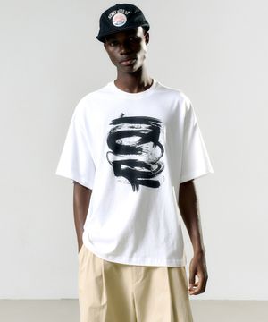 브러쉬 오버 티셔츠 (화이트)