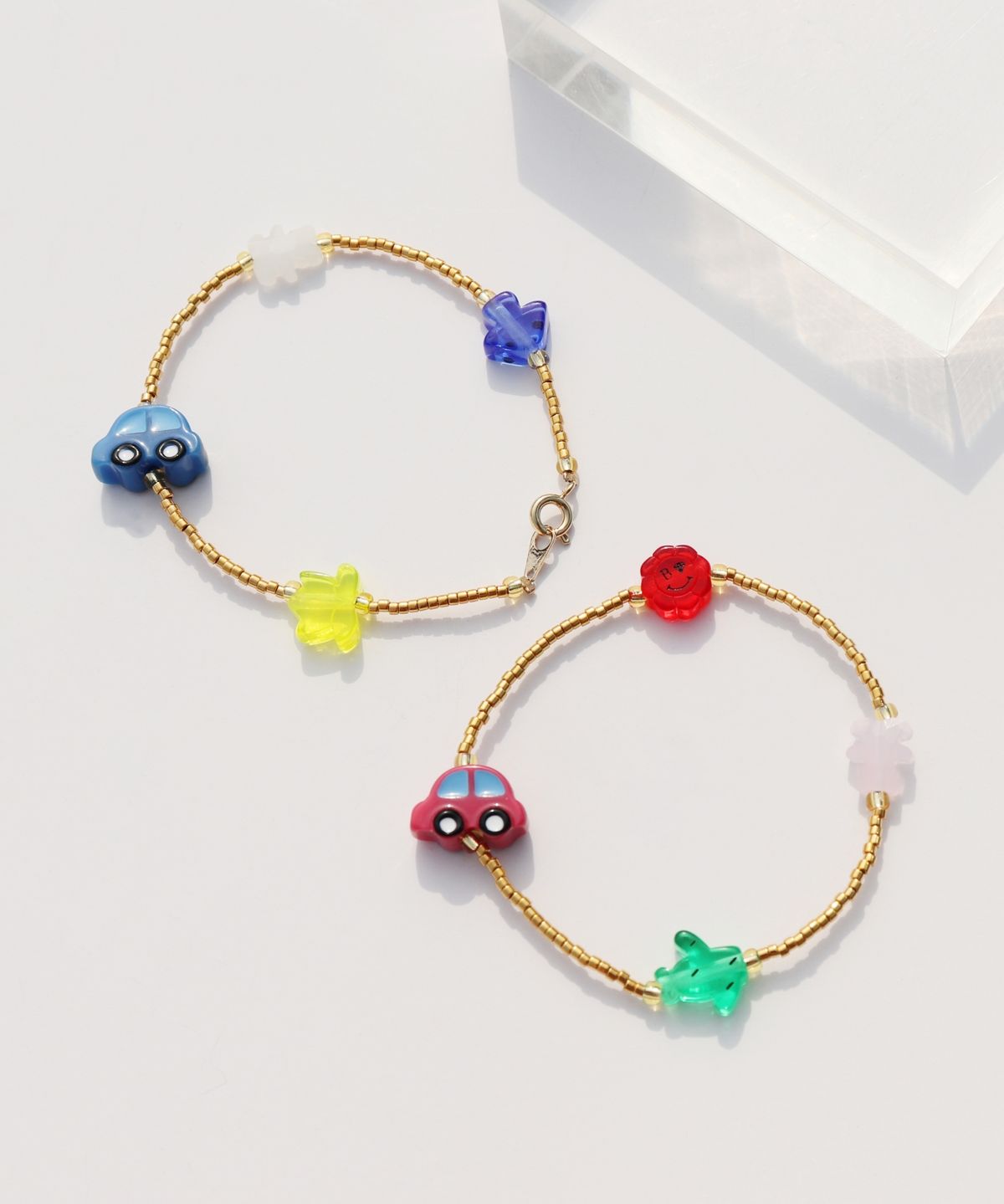 봉보(BONBEAU) Unique and fun charms gold beads Bracelet 컬러 모티브 참 골드 비즈 팔찌 (밴드형, 고리형)