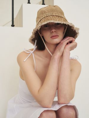 데님 블리칭 사파리 햇 (카멜)