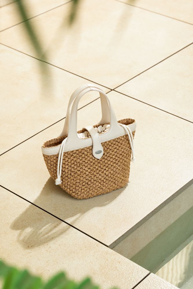 MUSINSA | J.ESTINA SOLE SM tote IV