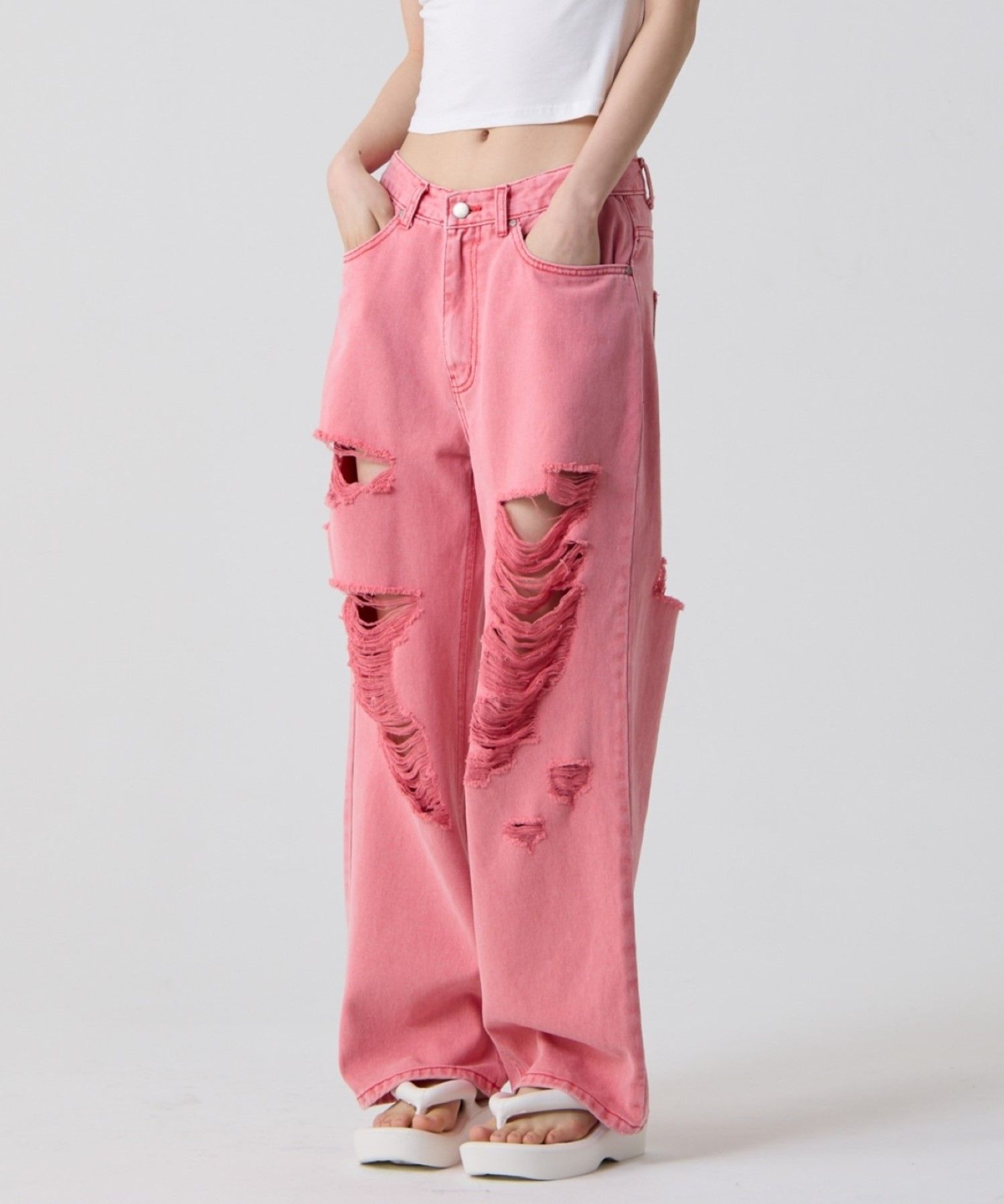 MUSINSA | UNKNOWN PLANET Wide Distressed Pig Dye Denim Pants Red