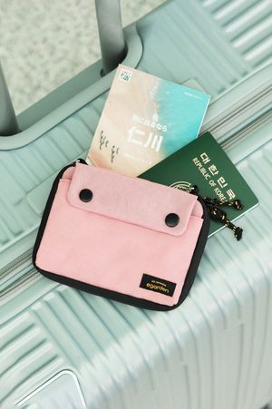 본보야지 패스포트 RFID차단 안티스키밍 여권 케이스 지갑 - 로즈블랙