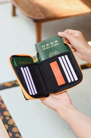 본보야지 패스포트 RFID차단 안티스키밍 여권 케이스 지갑 - 블랙소르베