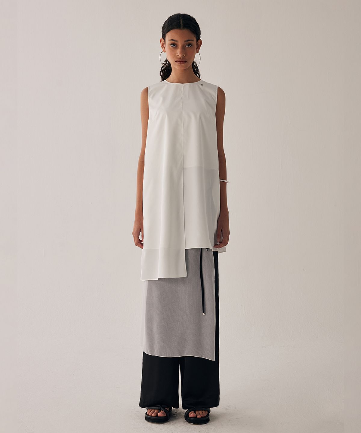 트리밍버드(TREEMINGBIRD) Soa Mini One-piece [ White ]
