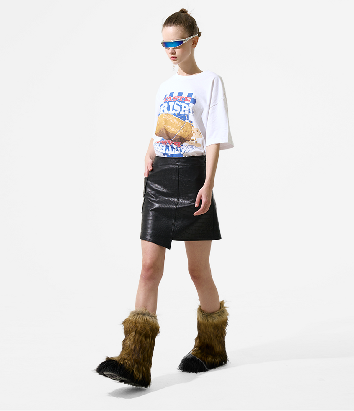 크리스피(CCCRISPYYY) Butter Bar Tee