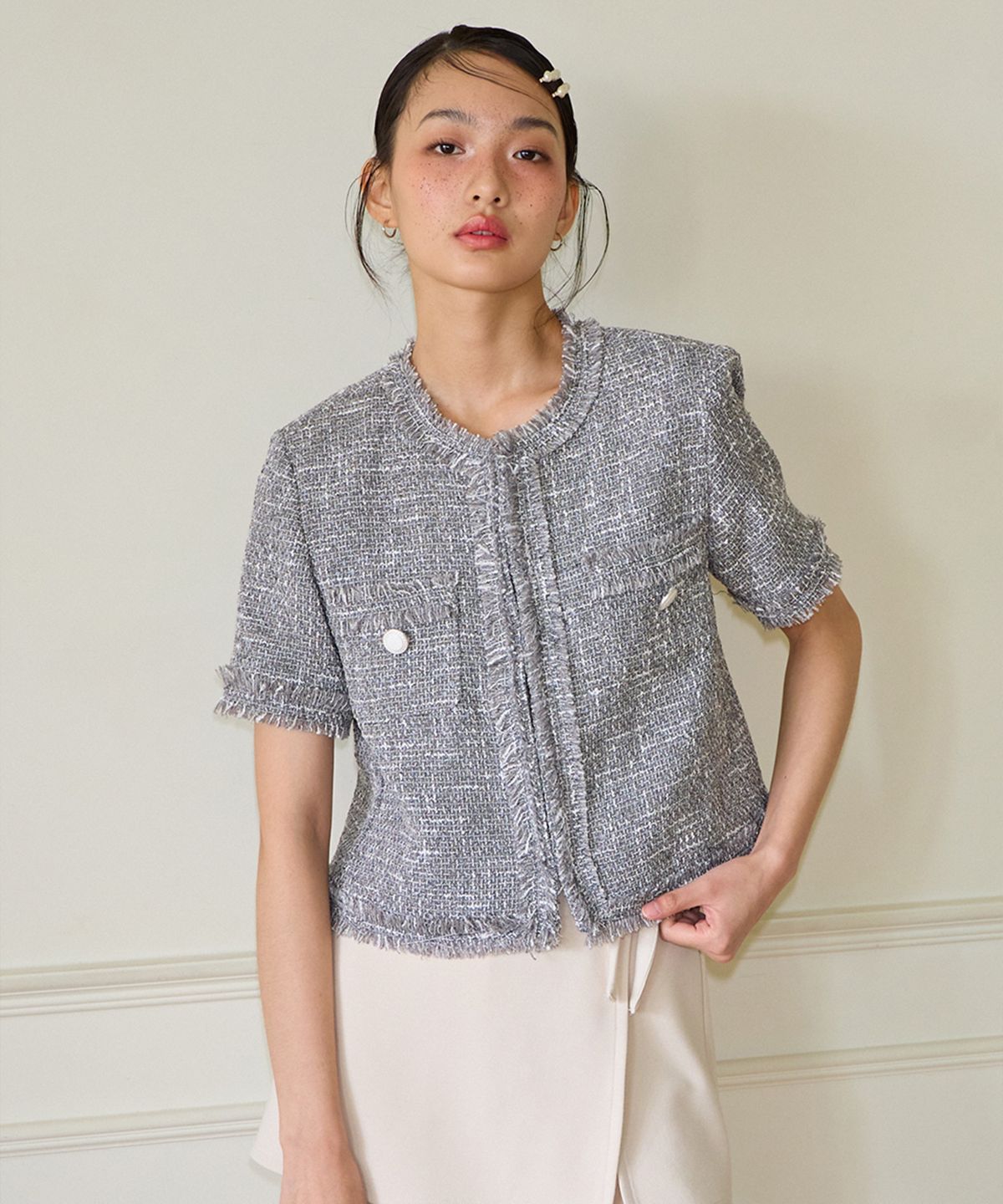 살롱 드 욘(SALON DE YOHN) Tassel Tweed Short Sleeve Jacket_ Gray